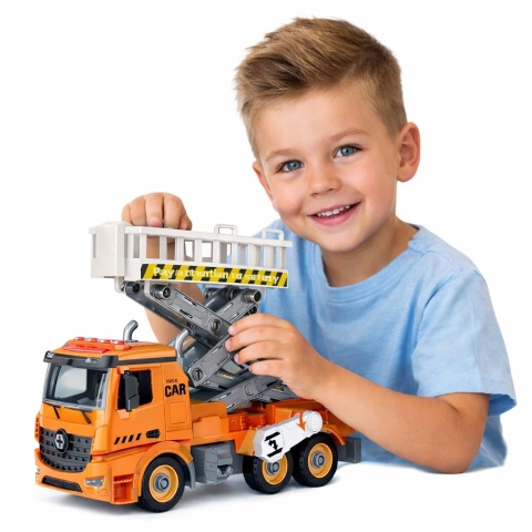 Ciężarówka DIY z efektami dźwiękowymi i świetlnymi
